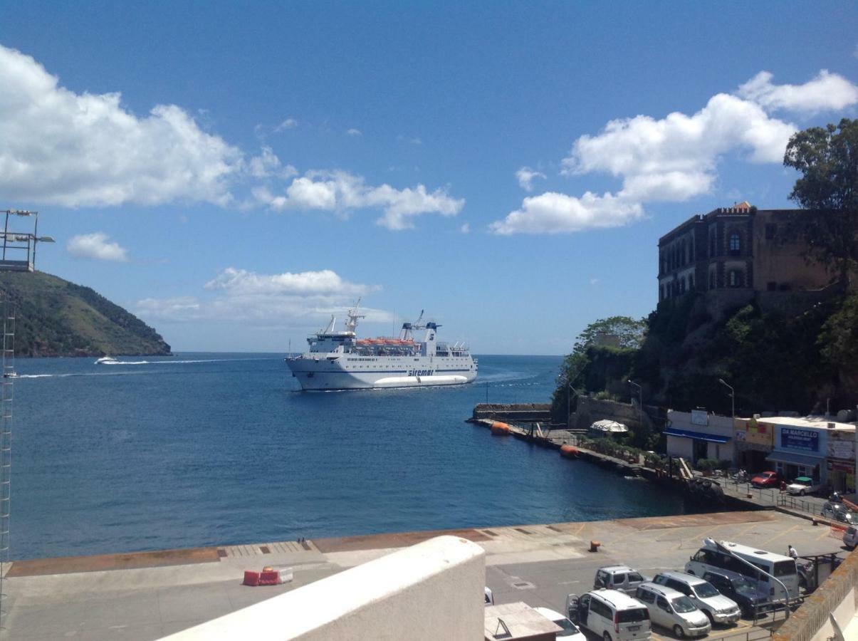 Bella Vista Bed & Breakfast Lipari  Exterior photo